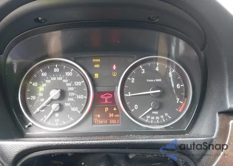 2011 BMW 328I z USA, uszkodzony, nr VIN WBAPH7G57BNN06445